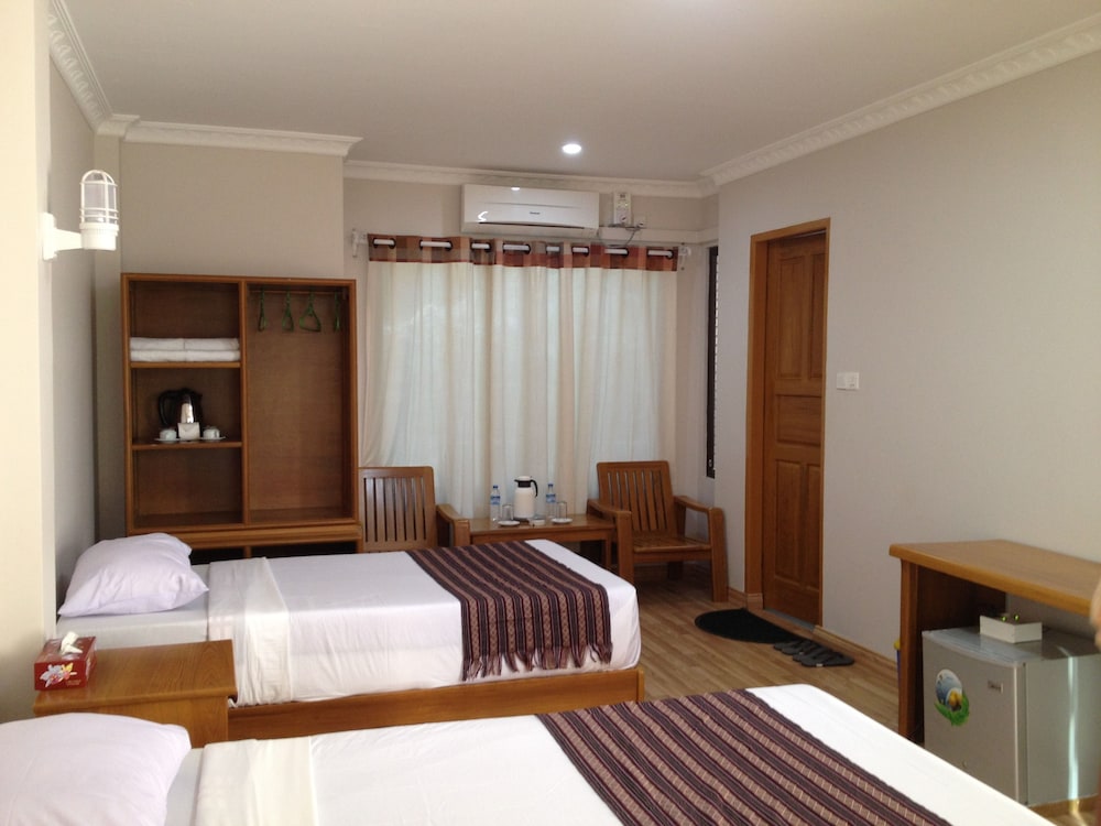 Deluxe Room, City View photo 3