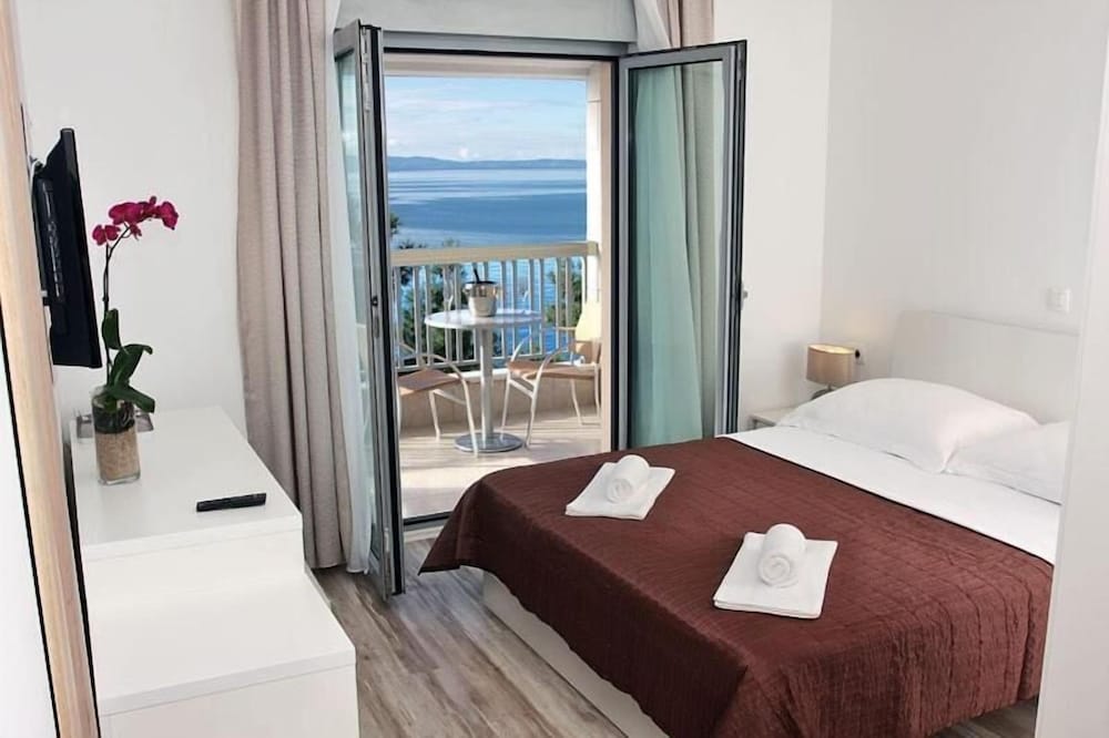 Deluxe Room, Balcony, Sea View