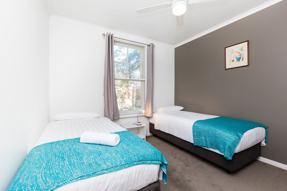 Basic Apartment, 1 Bedroom photo 2