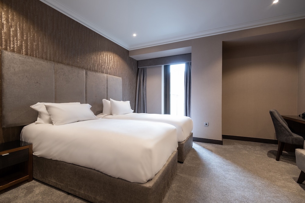 Executive Twin Room, 2 Twin Beds, City View