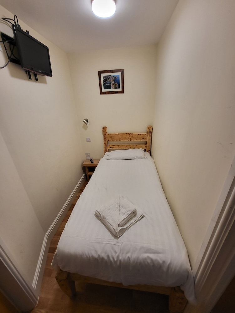 Triple Room - Photo 3