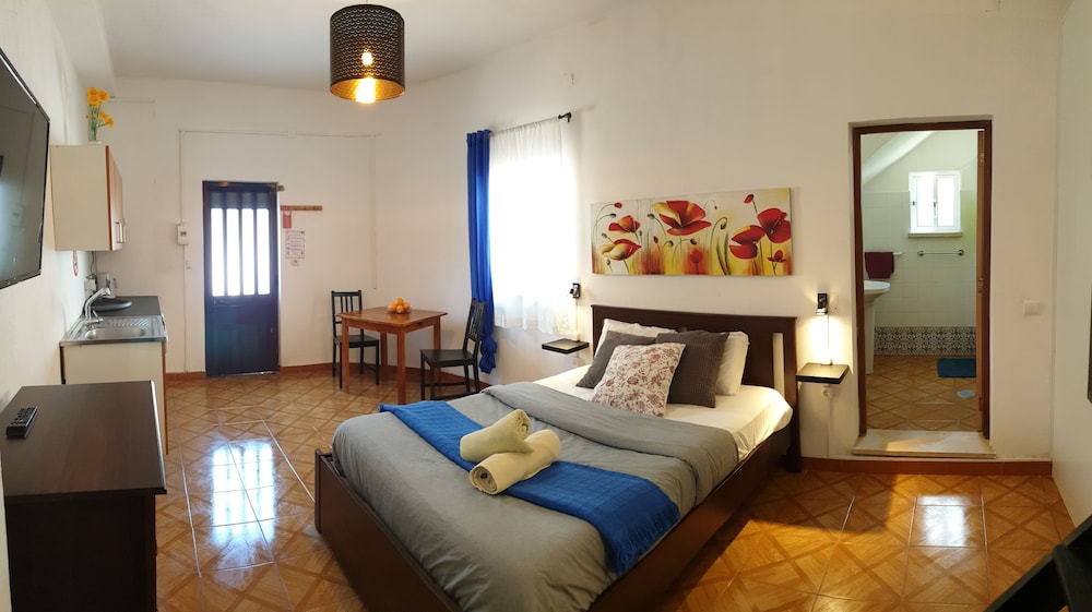 Deluxe Suite, Multiple Beds, Kitchenette photo 1