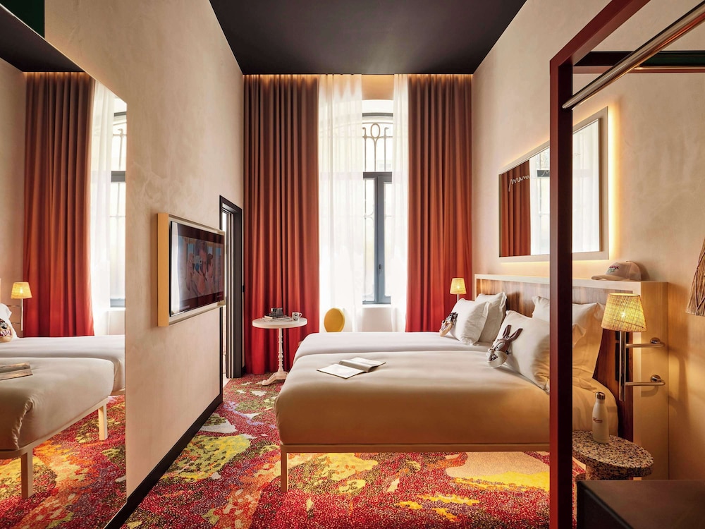 Twin Room, 2 twin Beds (Medium)