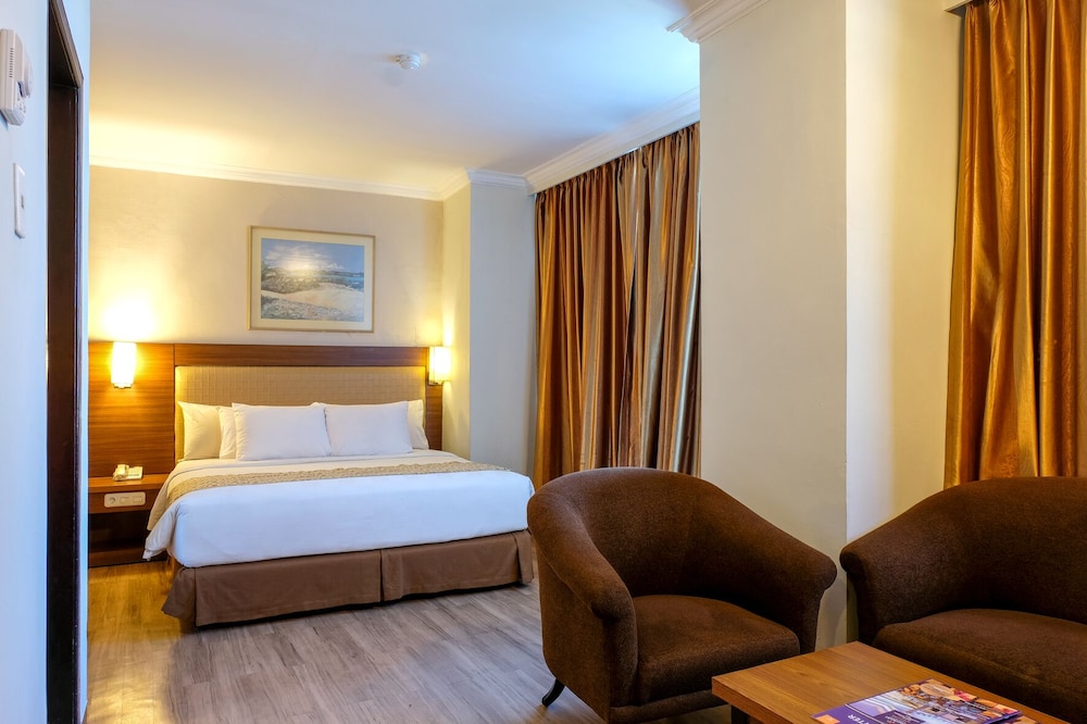 Executive Suite photo 2
