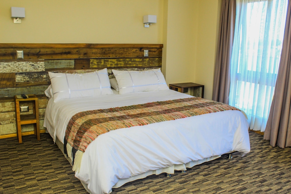 Basic Double Room photo 3