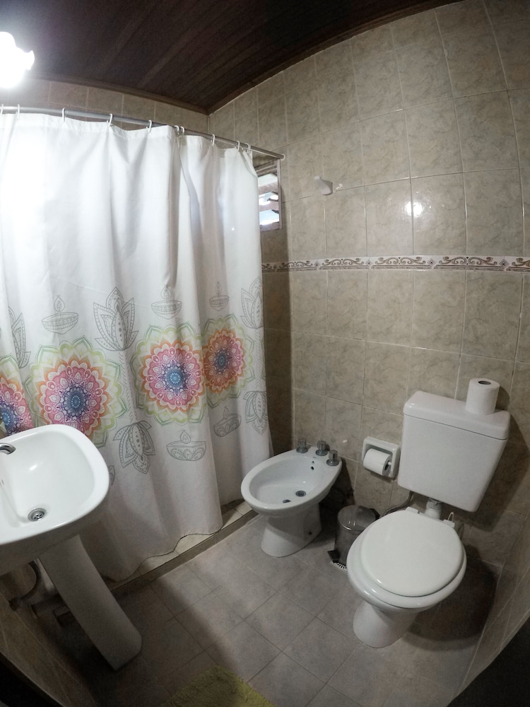 Classic Quadruple Room, Mixed Dorm (Jasinto) photo 3