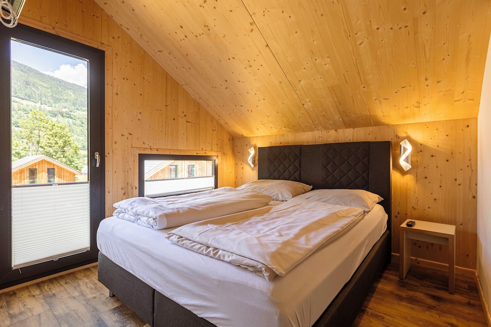 Chalet # 43b  mit 3 Schlafzimmern, IR-Sauna & Whirlpool