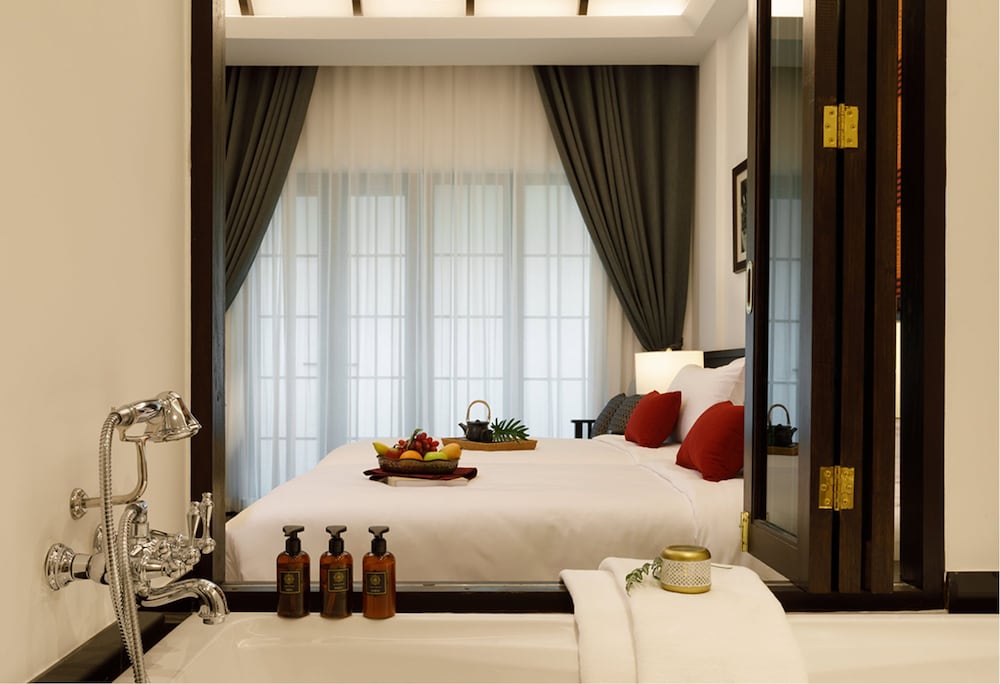 Deluxe Double or Twin Room, Balcony - Photo 3
