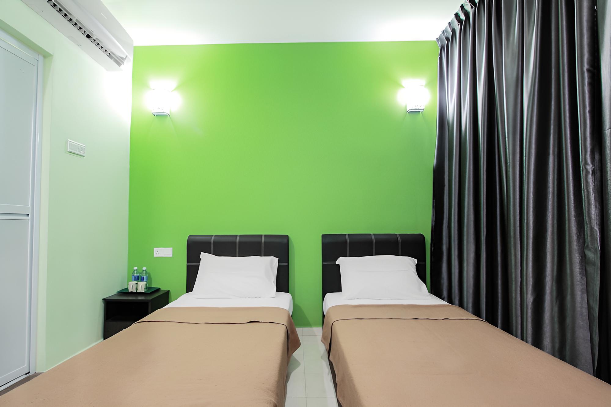 Standard Twin Room photo 1