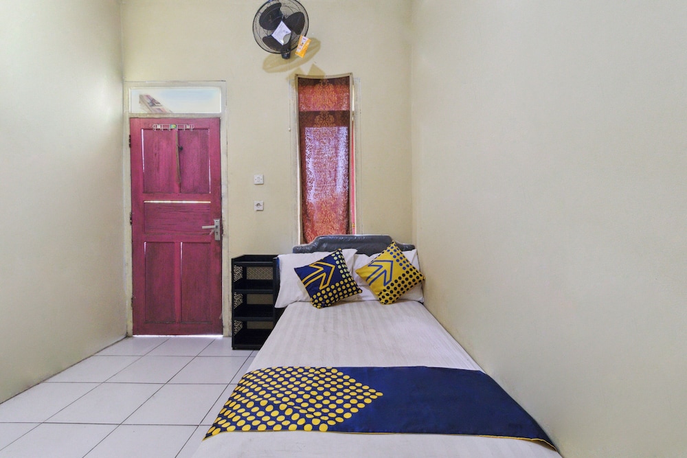 Double Room - Photo 10