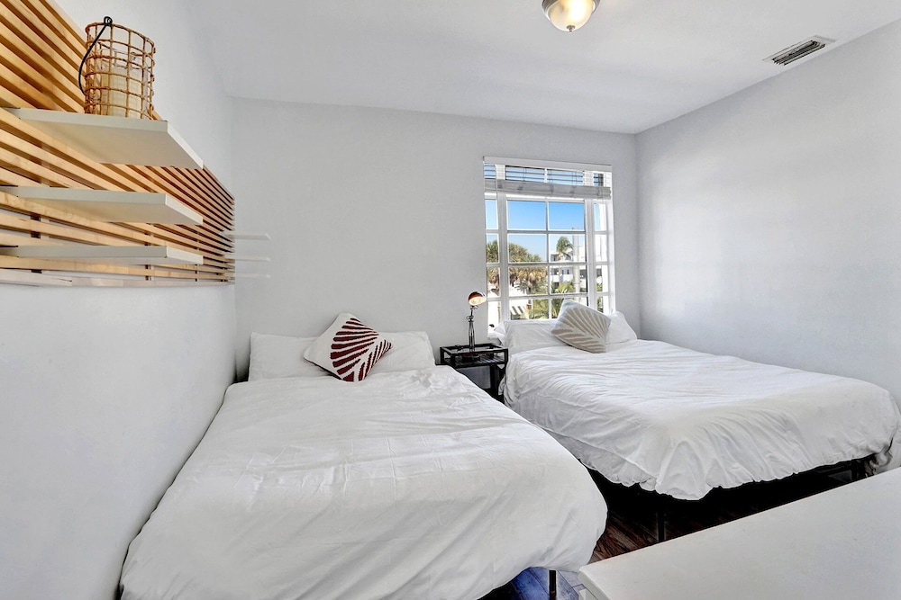 Apartment (2 Bedrooms)