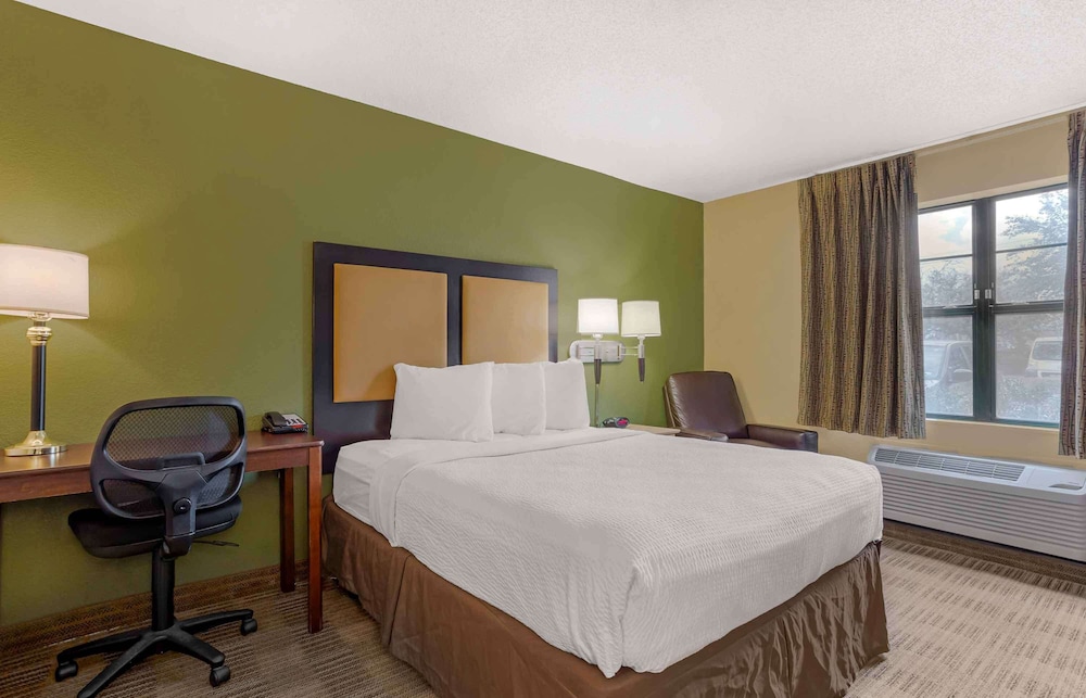 Studio, 1 Queen Bed, Accessible, Non Smoking