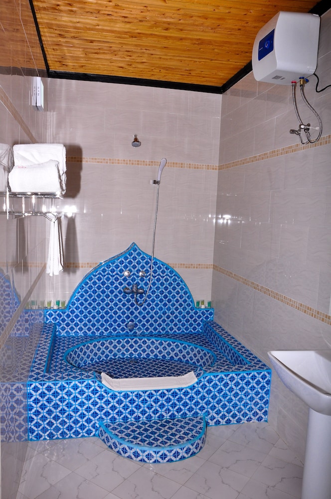 Family Triple Room photo 2