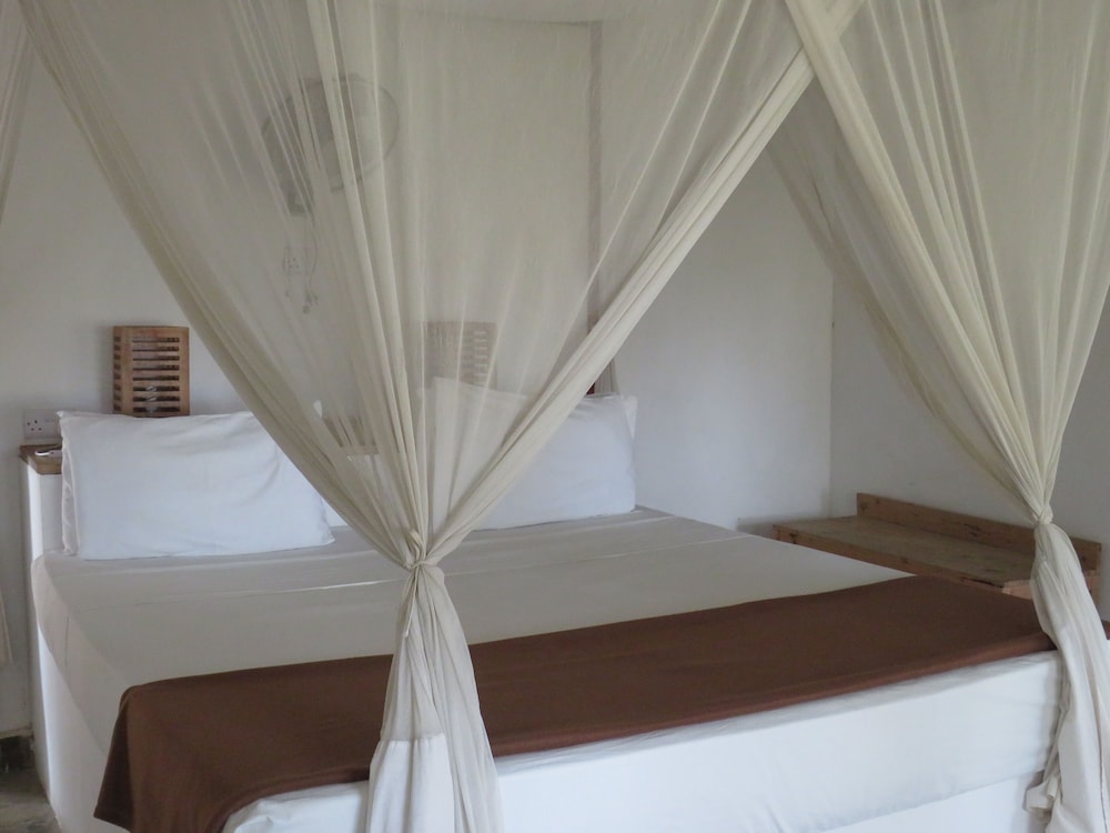 Double/Triple Rooms
