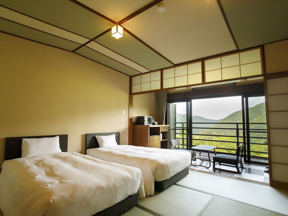 Vegetarian Meal - Breakfast and Dinner included Japanese room Twin, Annex (No bathroom) photo 2