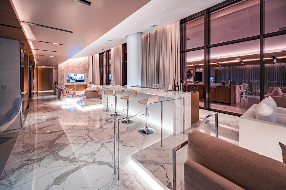 Strip Suite