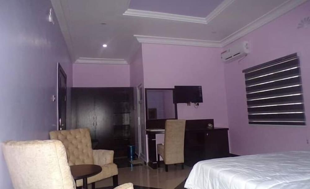 Junior Room, Balcony, City View