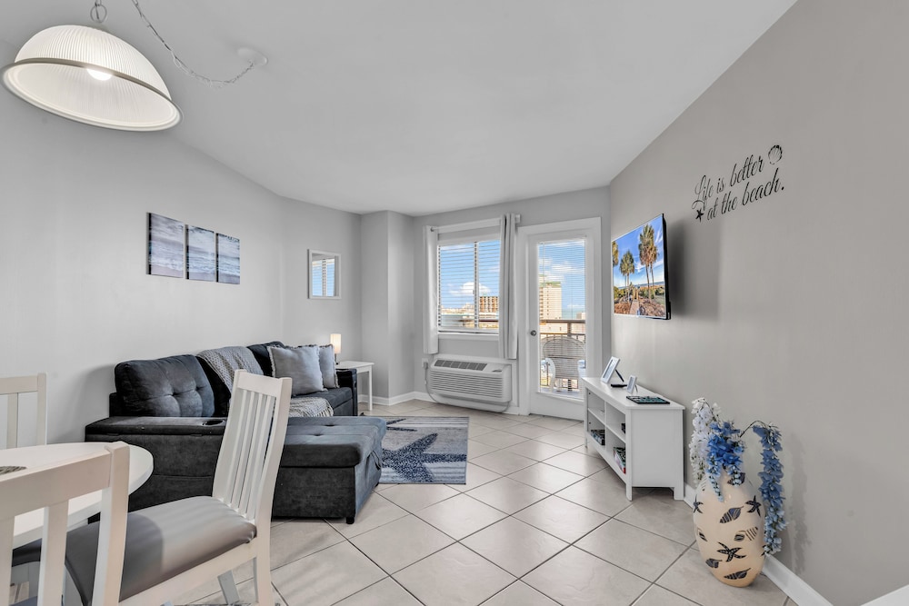Family Condo, 1 Bedroom, Balcony, City View