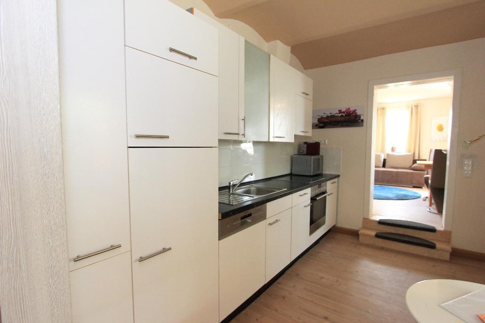 Apartment, Hot Tub, Garden Area photo 3