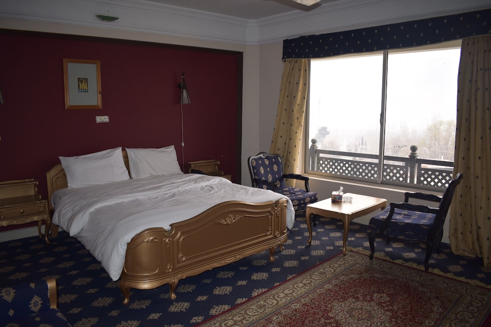 Suite photo 1