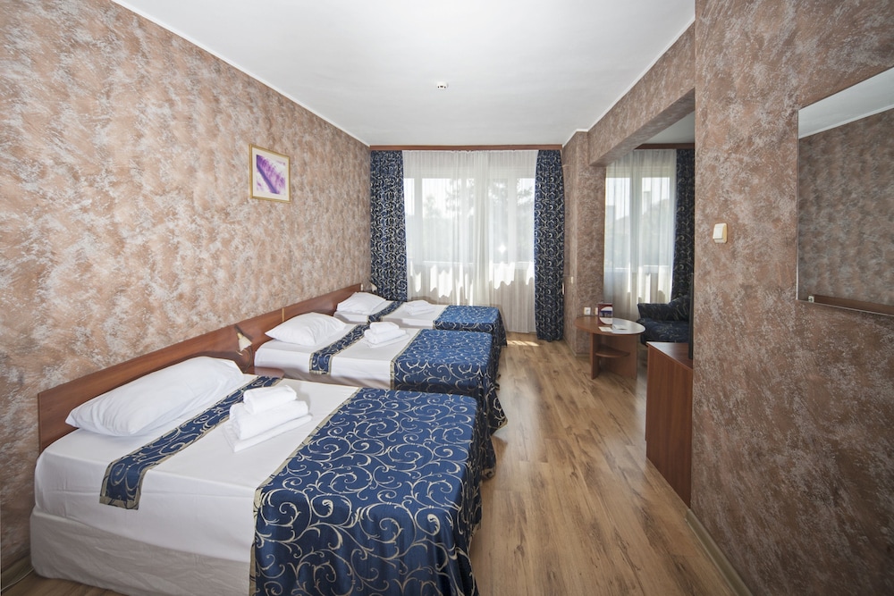 Triple Room - Photo 4