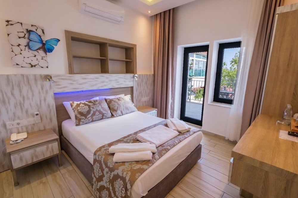 Deluxe Double or Twin Room, Sea View