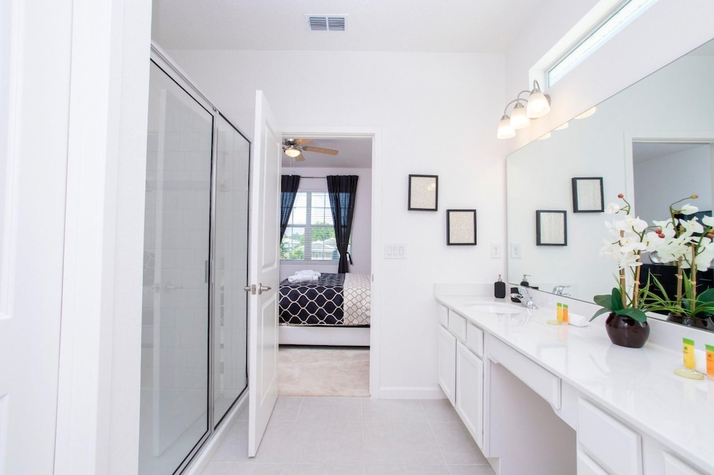 Gorgeous Family Home Sleeps 28 Blv103, Foto 40
