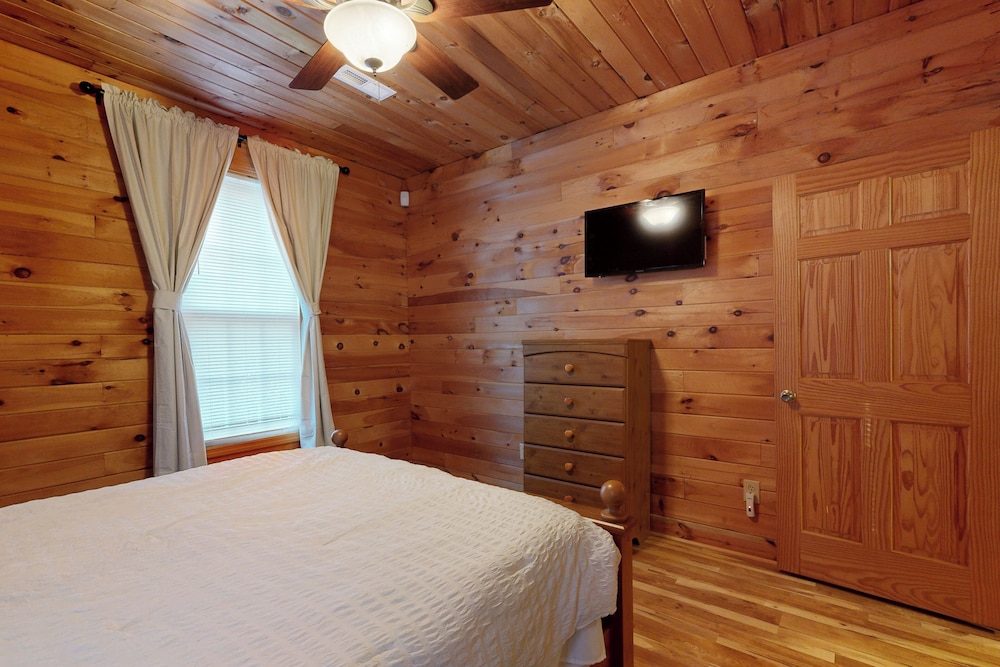 House (2 Bedrooms) photo 3