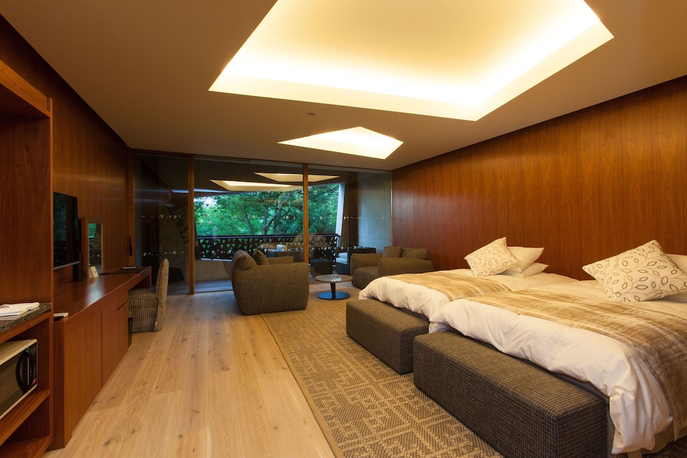Luxury Triple Room, Forest View photo 1