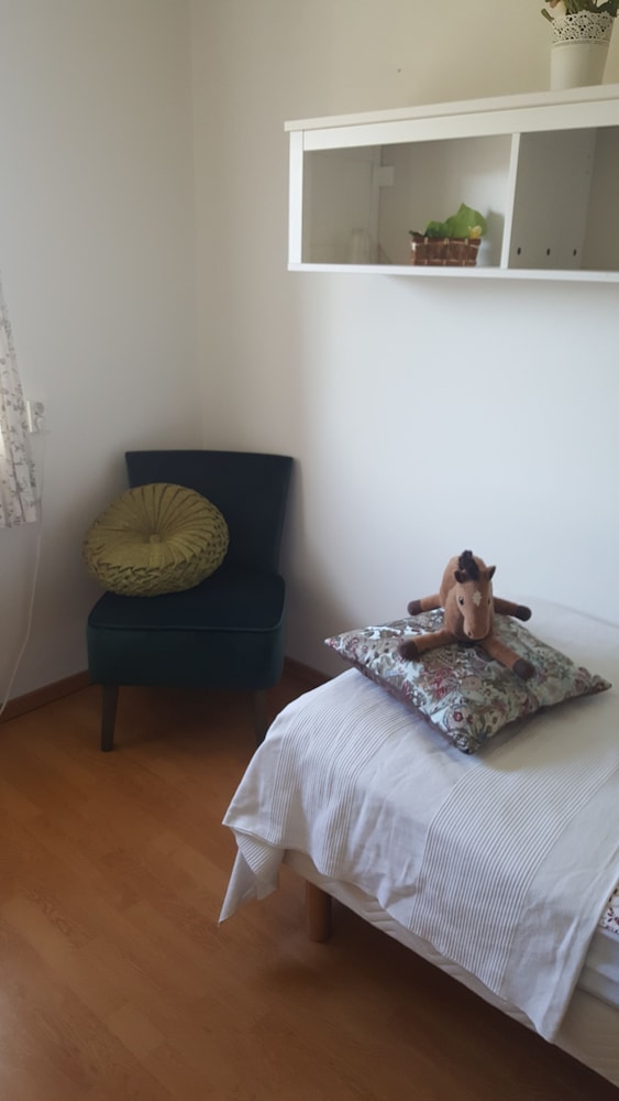 Economy Single Room, Shared Bathroom (Room 5) photo 1