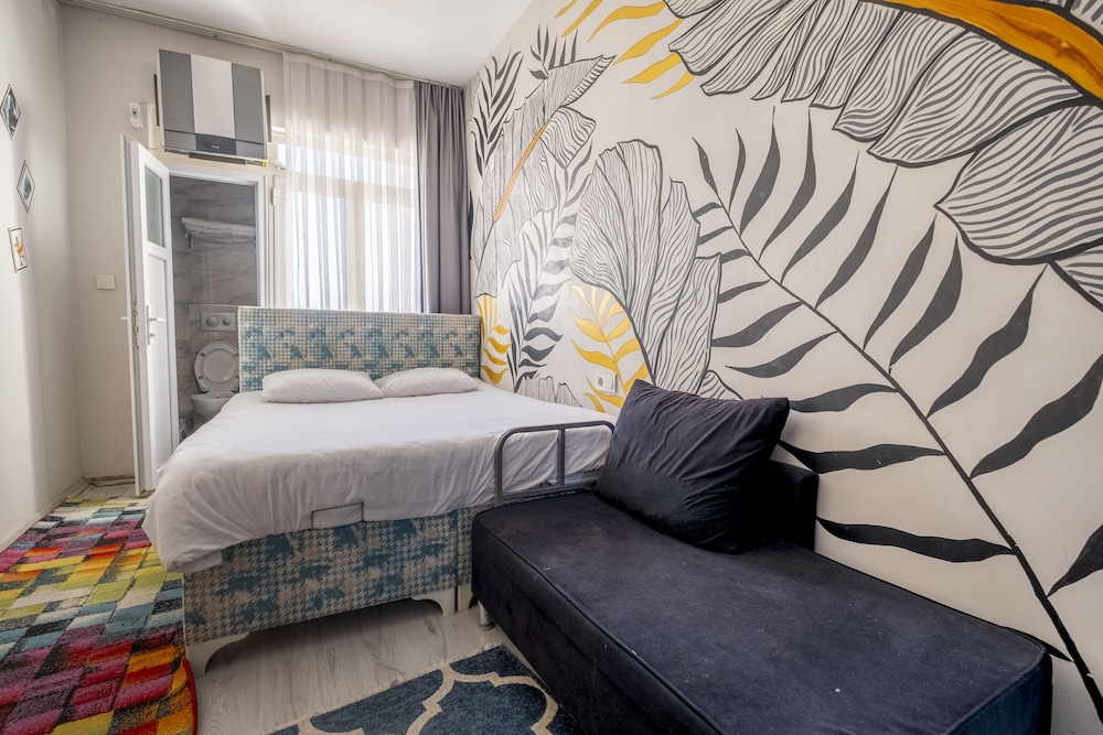 Standard Room photo 2
