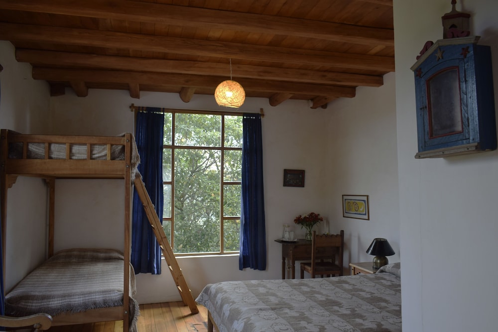 Standard Cabin (6) photo 2