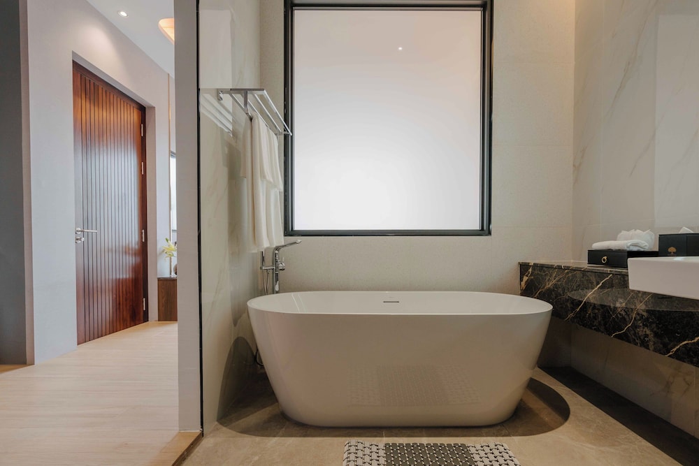 Upper Pool View - Photo 7