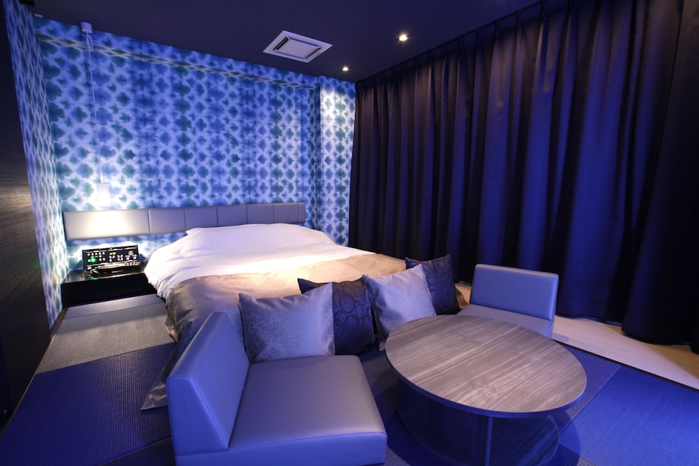 Double Room (Standard)