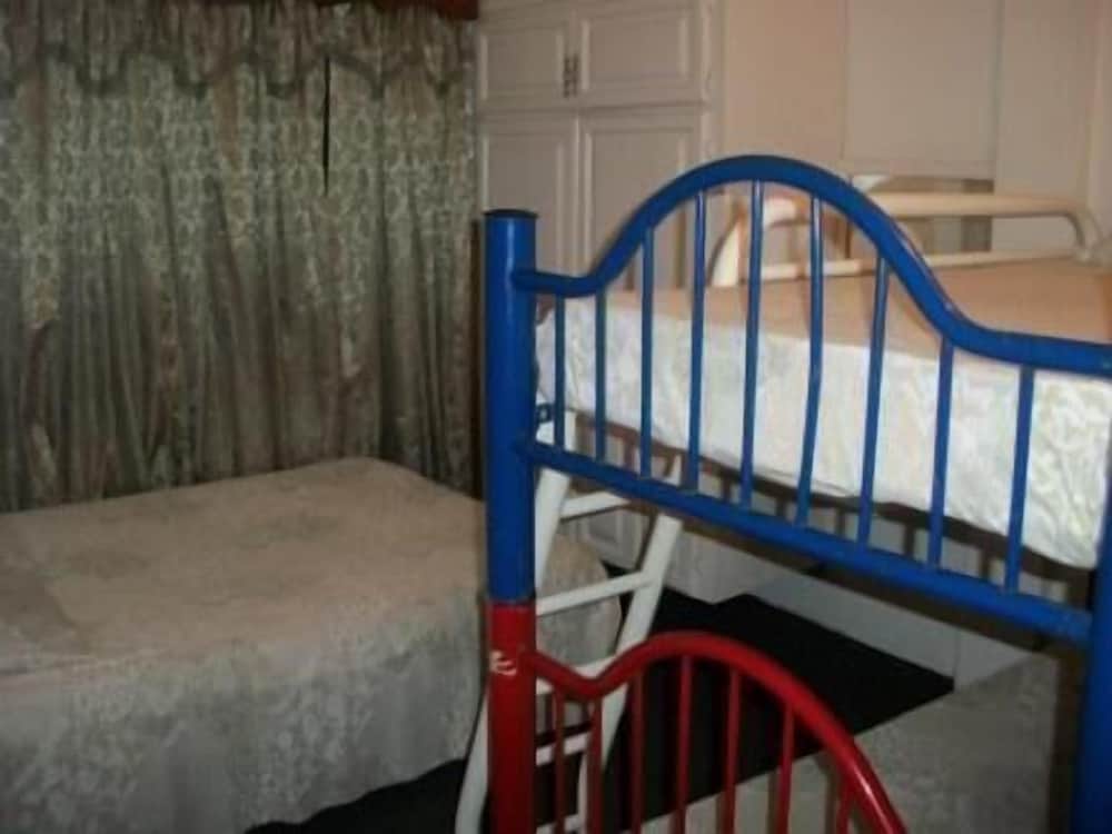 Apartment, 2 Bedrooms, Kitchen photo 1