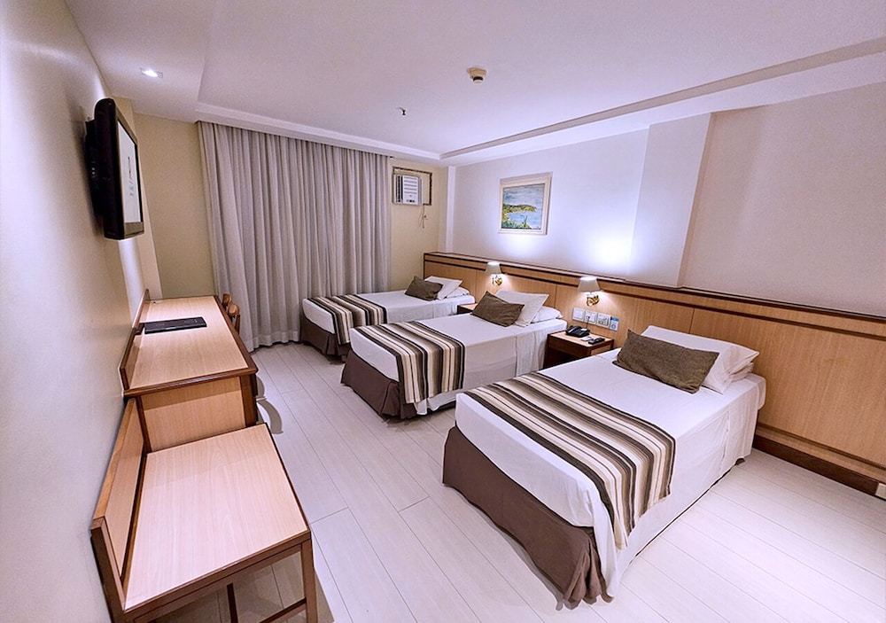 Premium Triple Room