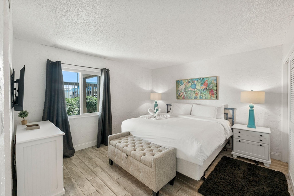 Condo, Multiple Beds (Sugar Beach C36)