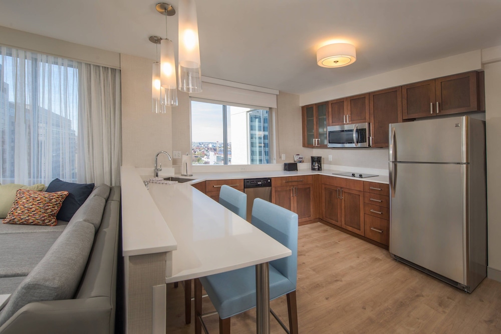 Suite, 1 Bedroom photo 3