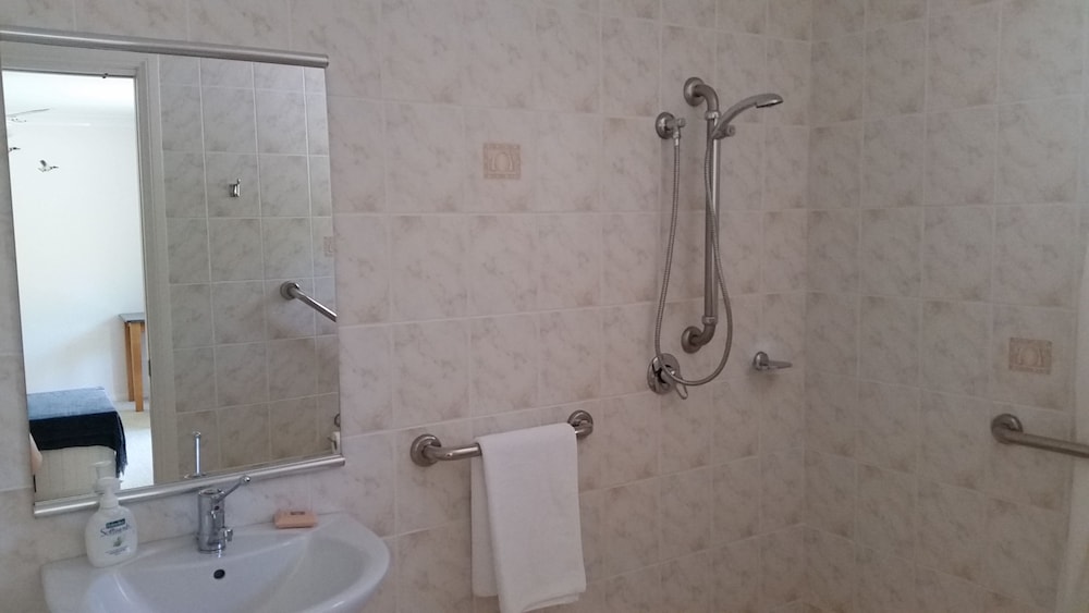 Magnolia Suite photo 3