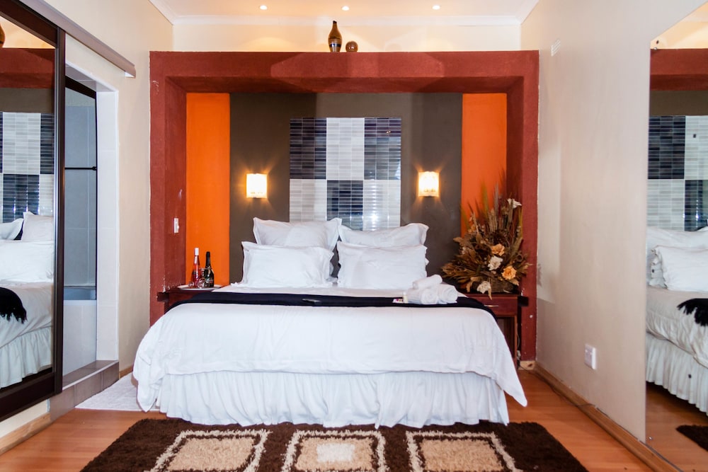 Presidential Suite photo 1