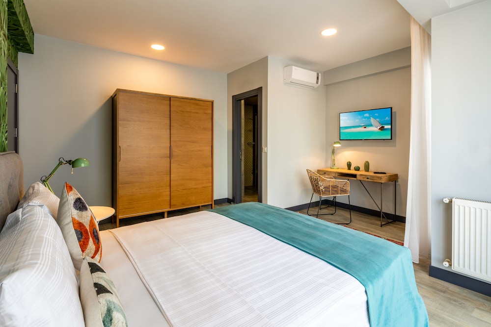 Deluxe Double or Twin Room photo 2