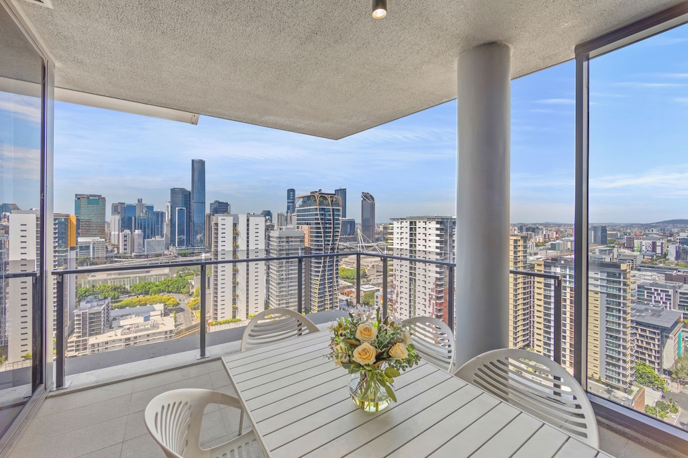 Executive Apartment, 3 Bedrooms - Photo 5