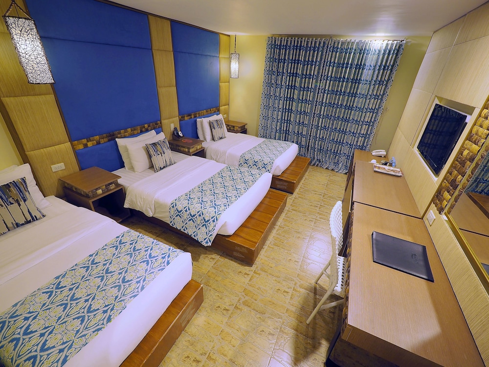 Hilltop Room photo 3