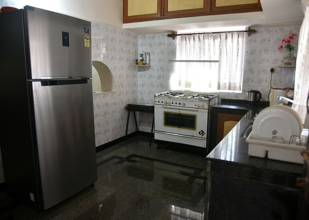 Standard Villa, 6 Bedrooms photo 3