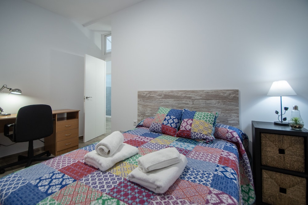 Departamento, 3 Habitaciones (Planta Baja)