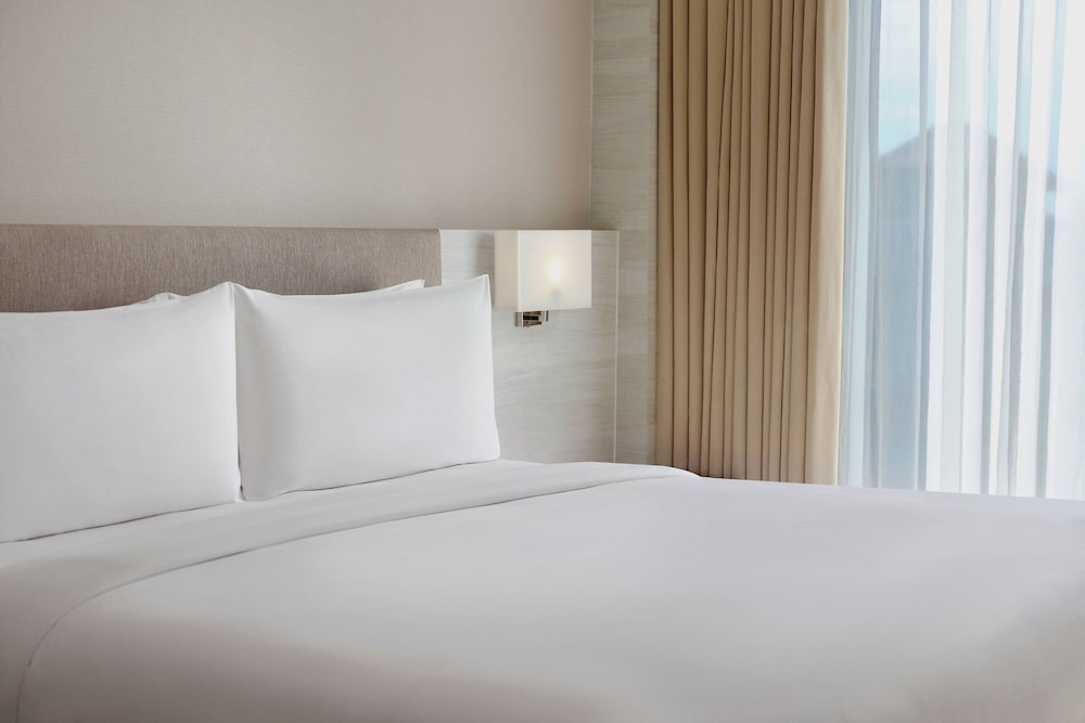 Available room
