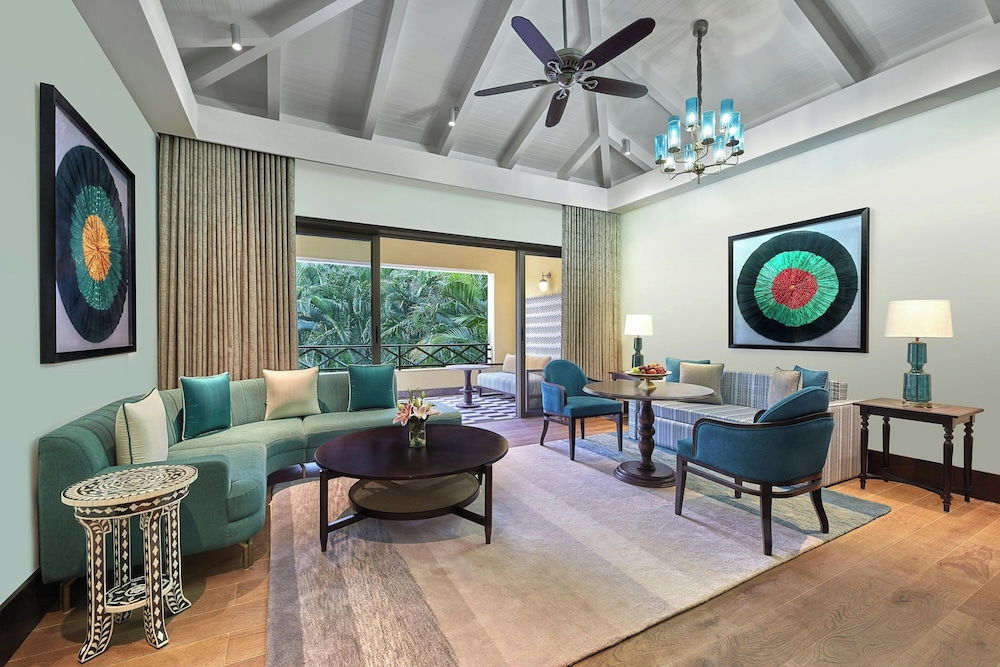 Suite, 1 Bedroom, Lagoon View (Balcony) - Photo 2