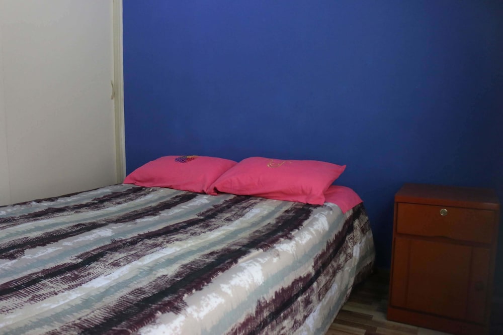 Standard Double Room, 1 Queen Bed, Shared Bathroom, City View photo 3