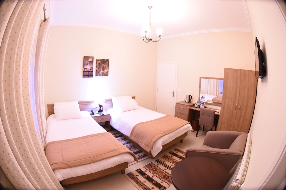 Twin Room, Mountain View photo 2