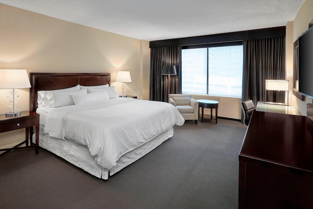 Room, 1 Double Bed - Photo 3